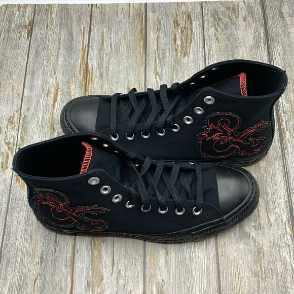 Converse x Dungeons & Dragons Limited Edition Chuck Taylor All Star Sneakers 9.5 - Picture 3 of 16